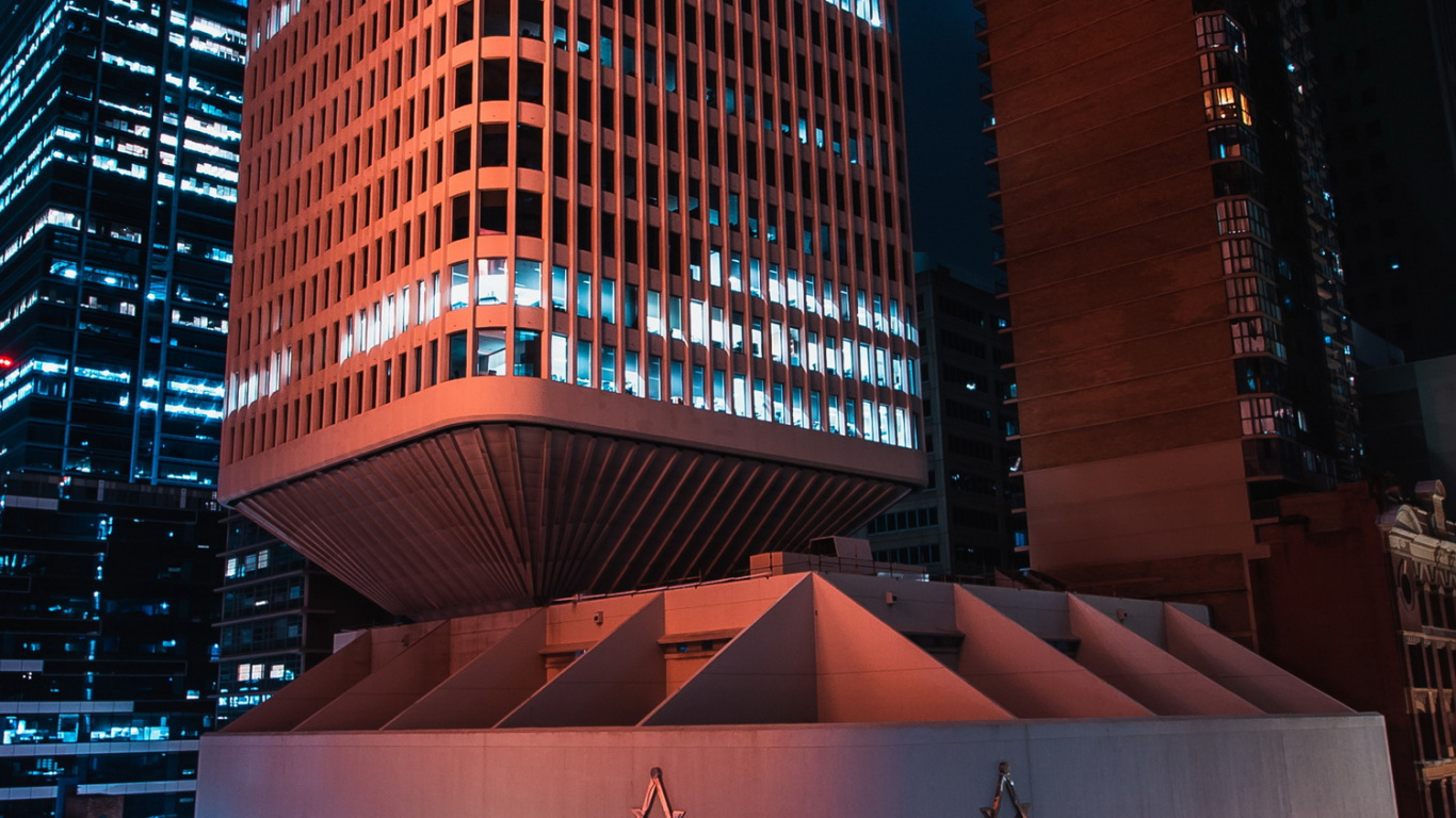 Обои яблоко, небоскреб, здание, дневное время, свет в разрешении 1366x768