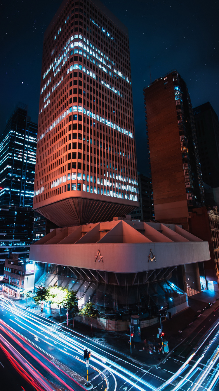 Обои яблоко, небоскреб, здание, дневное время, свет в разрешении 750x1334