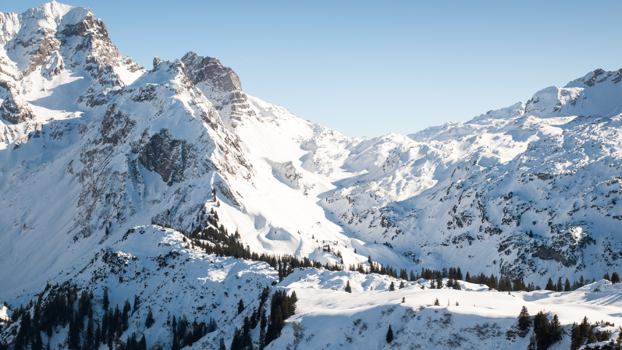 Обои снег, горный хребет, гора, зима, горный рельеф в разрешении 1280x720