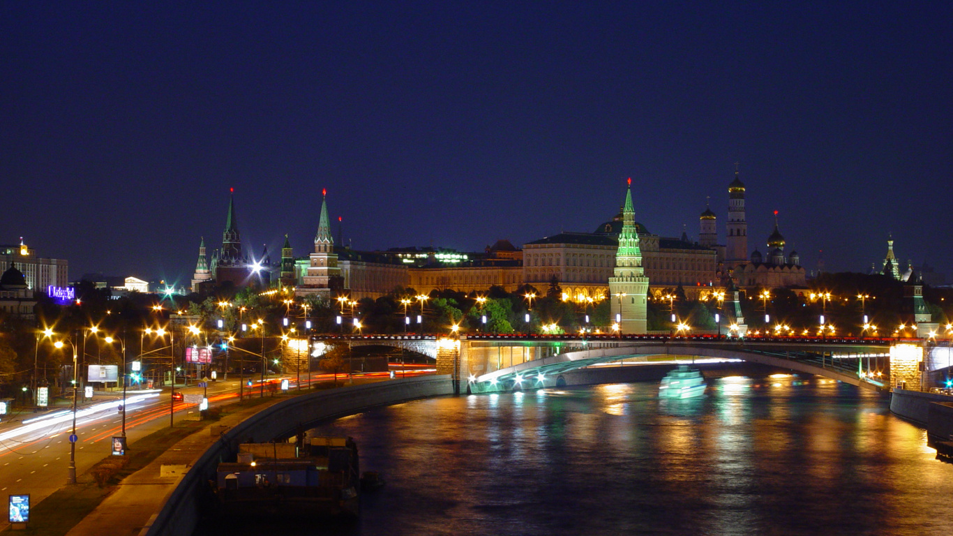Обои Москва, Красная площадь, ночь, ориентир, город в разрешении 1366x768