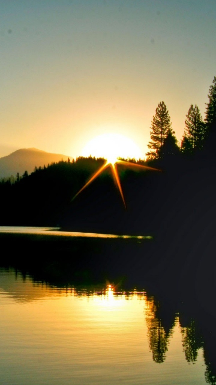 Обои Озеро Хьюм, озеро, природа, отражение, вода в разрешении 720x1280