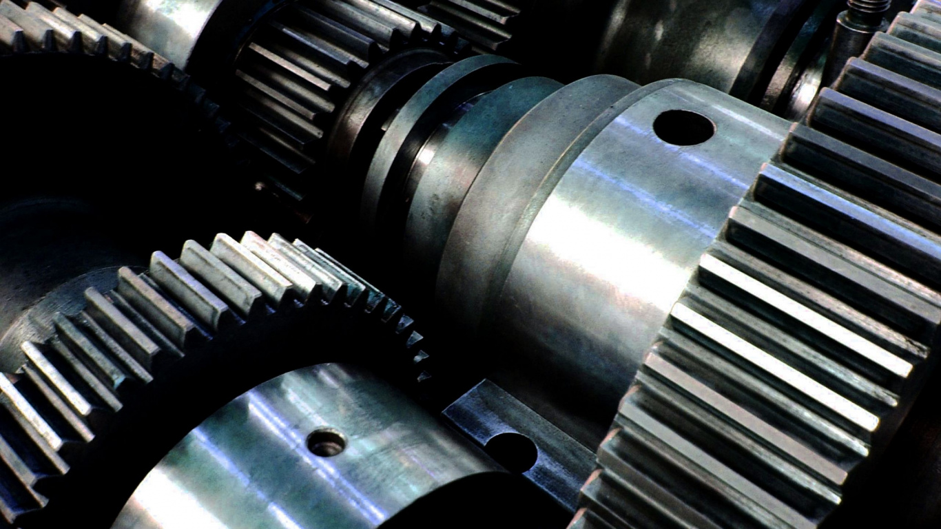 Обои шестерня, автомобильные запчасти, металл, сталь, машина в разрешении 1366x768