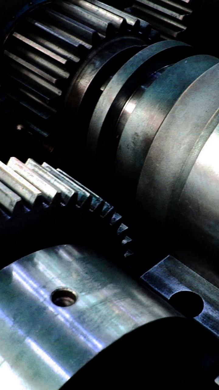 Обои шестерня, автомобильные запчасти, металл, сталь, машина в разрешении 720x1280