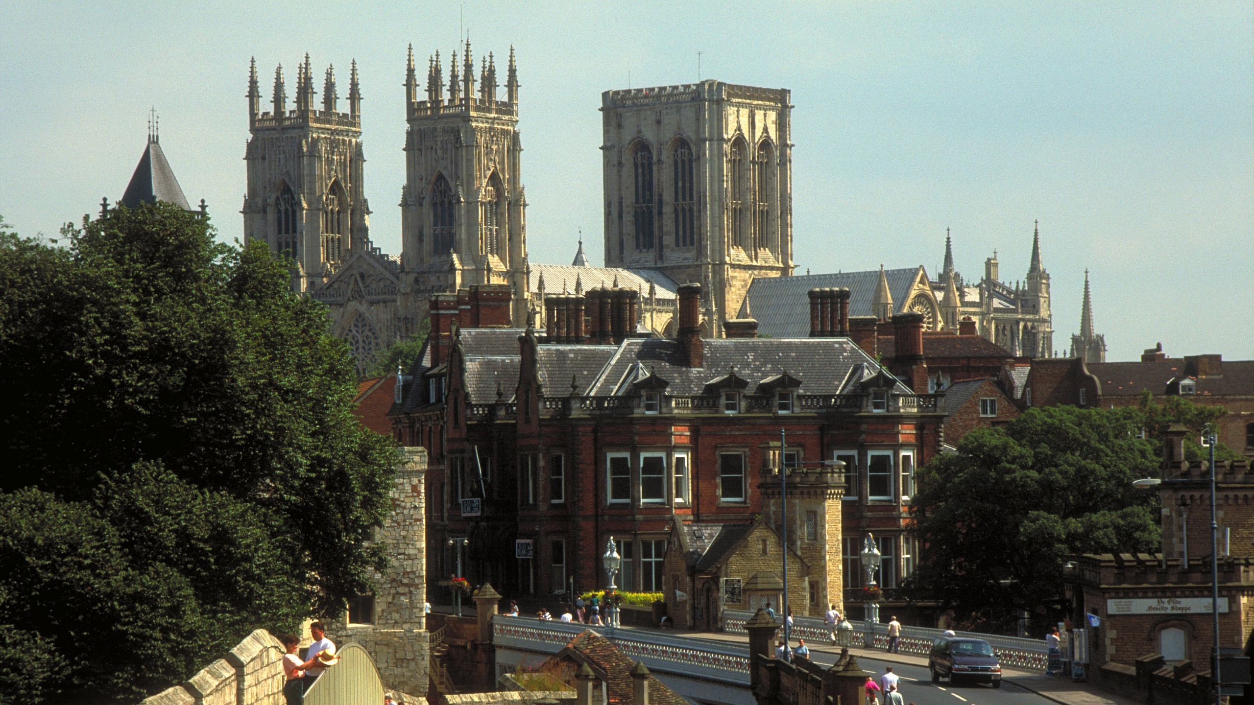 Обои Йорк, здание, город, дерево, собор в разрешении 2560x1440