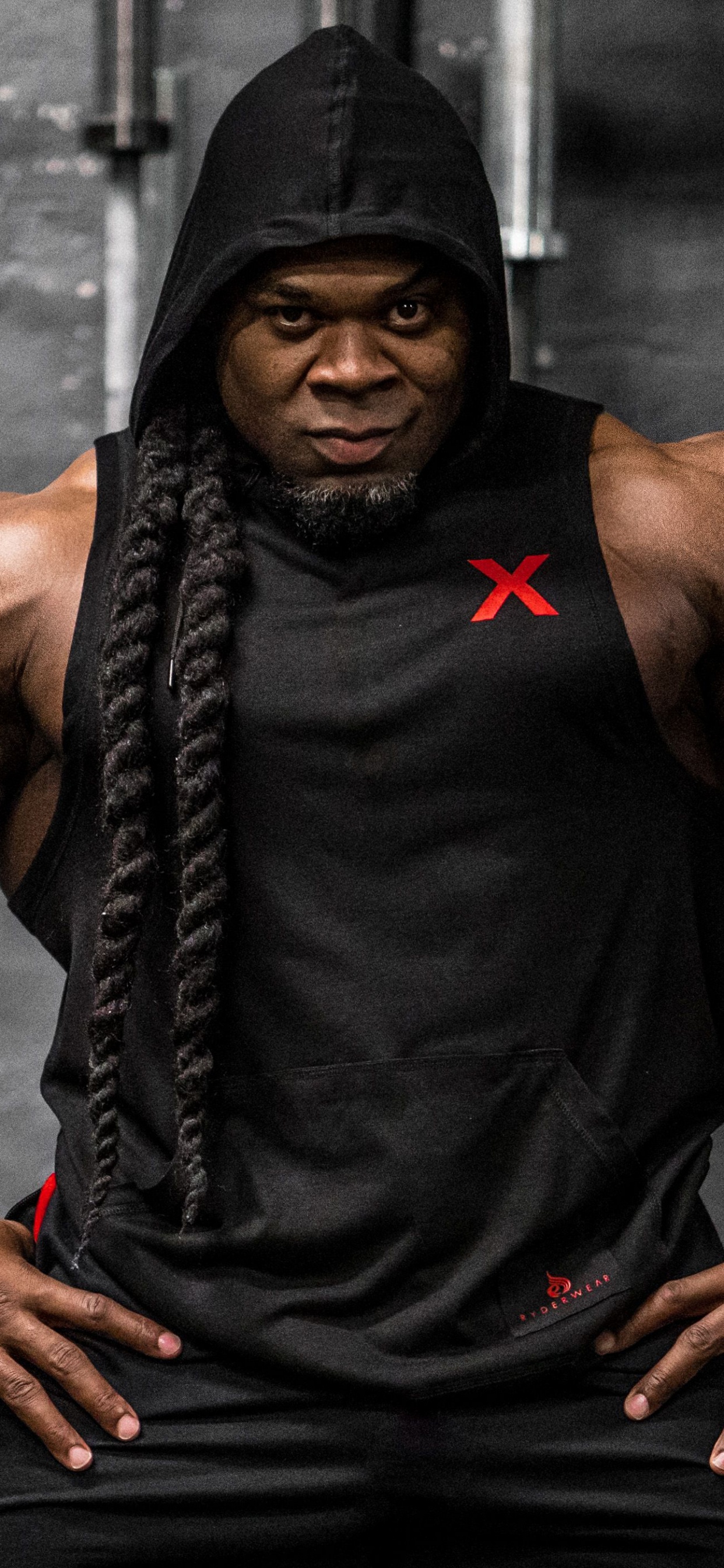 Обои Кай Грин, Бодибилдинг, фитнесс центр, культурист, физическая подготовка в разрешении 1242x2688