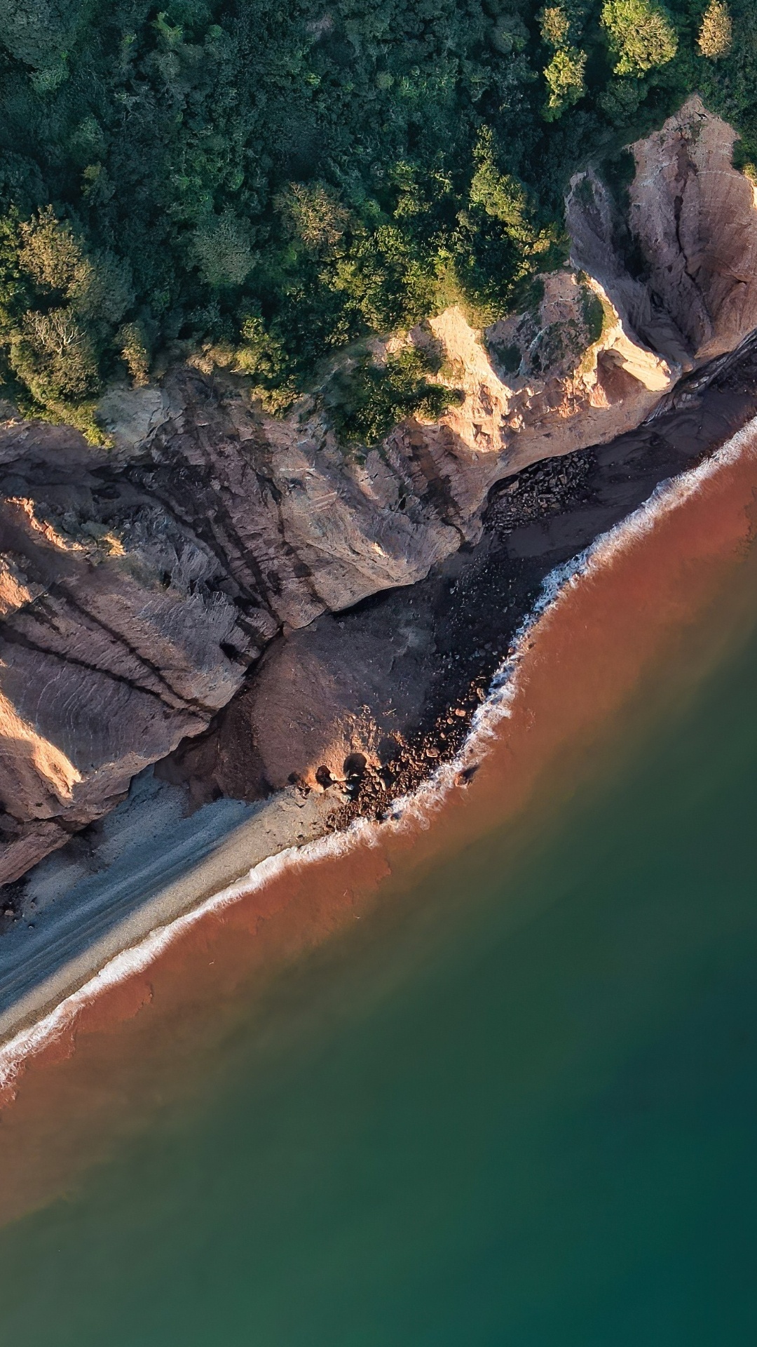 Обои побережье, обрыв, море, пляж, вода в разрешении 1080x1920