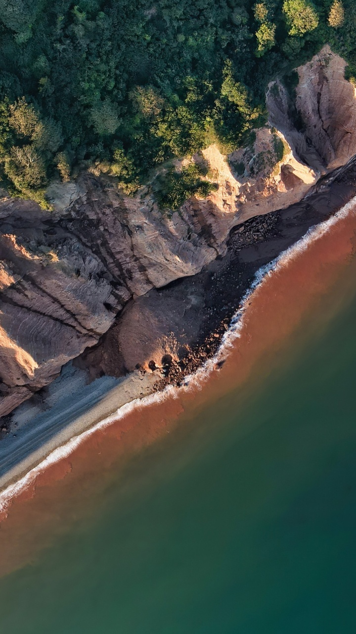 Обои побережье, обрыв, море, пляж, вода в разрешении 720x1280