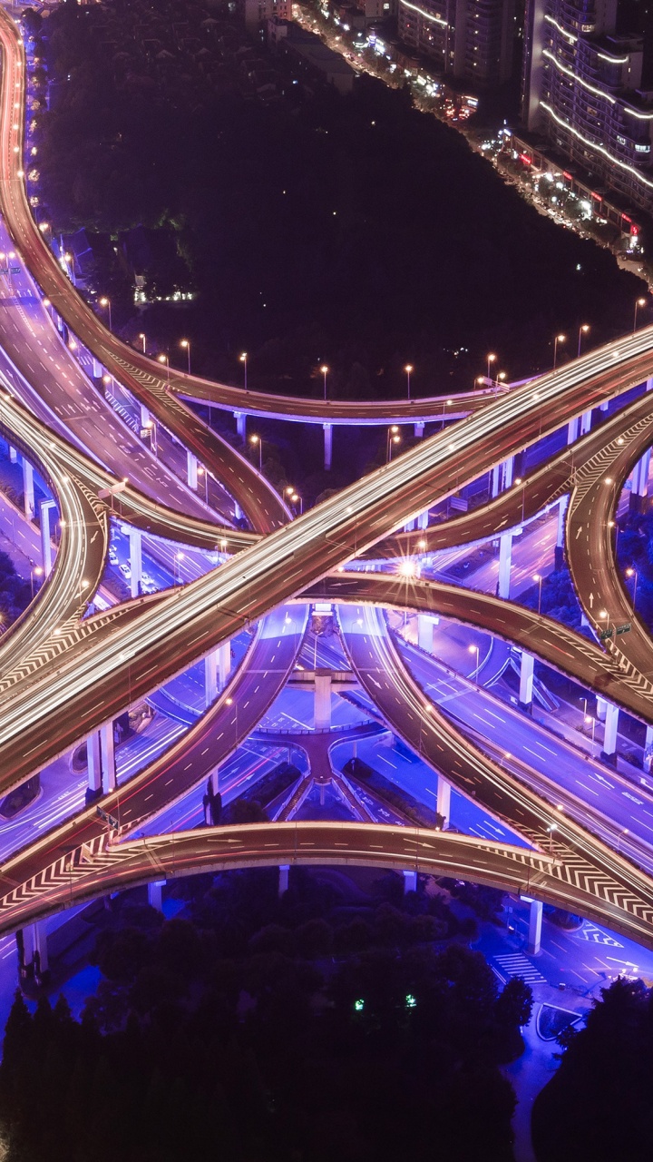 Обои дорога, улица, магистраль, яблоко, свет в разрешении 720x1280