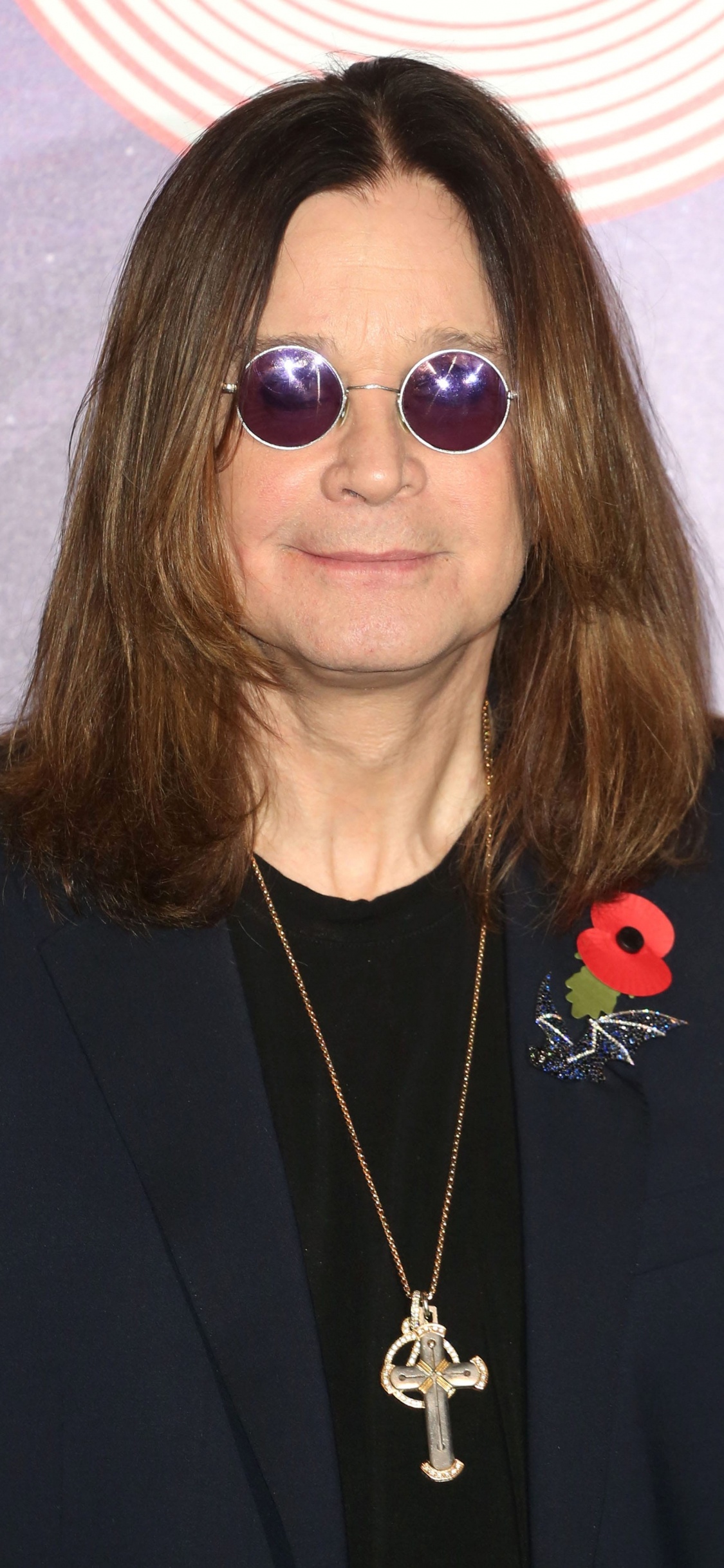 Обои знаменитость, волосы, прическа, длинные волосы, подбородок в разрешении 1125x2436