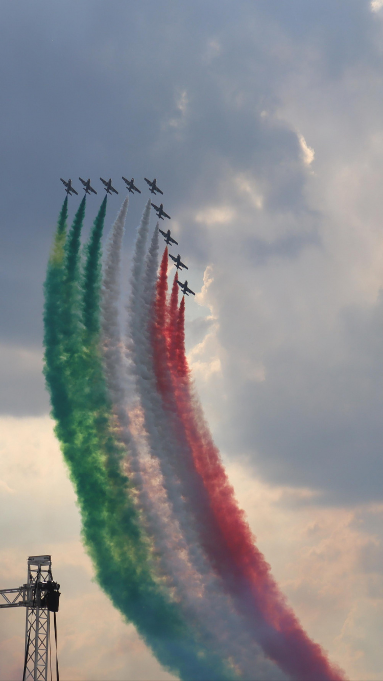 Обои облако, самолеты, Производитель аэрокосмической, высший пилотаж, растение в разрешении 750x1334