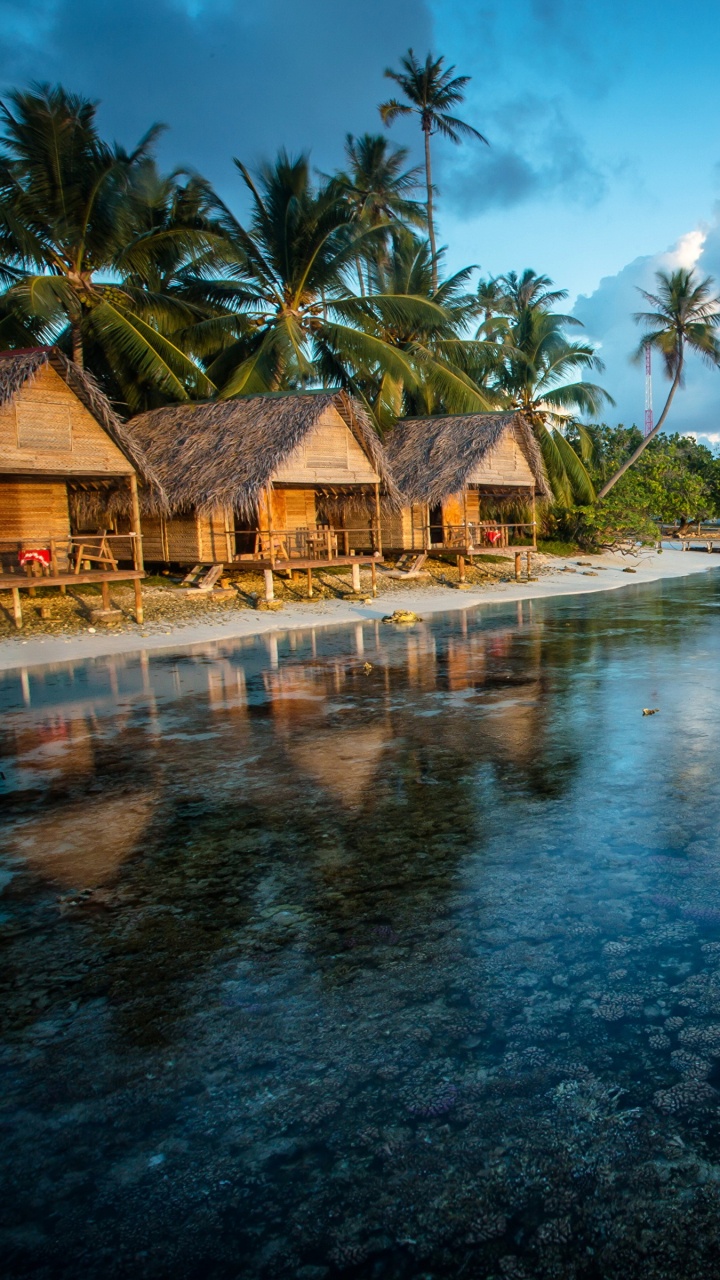 Обои природа, вода, тропическая зона, прибежище, облако в разрешении 720x1280