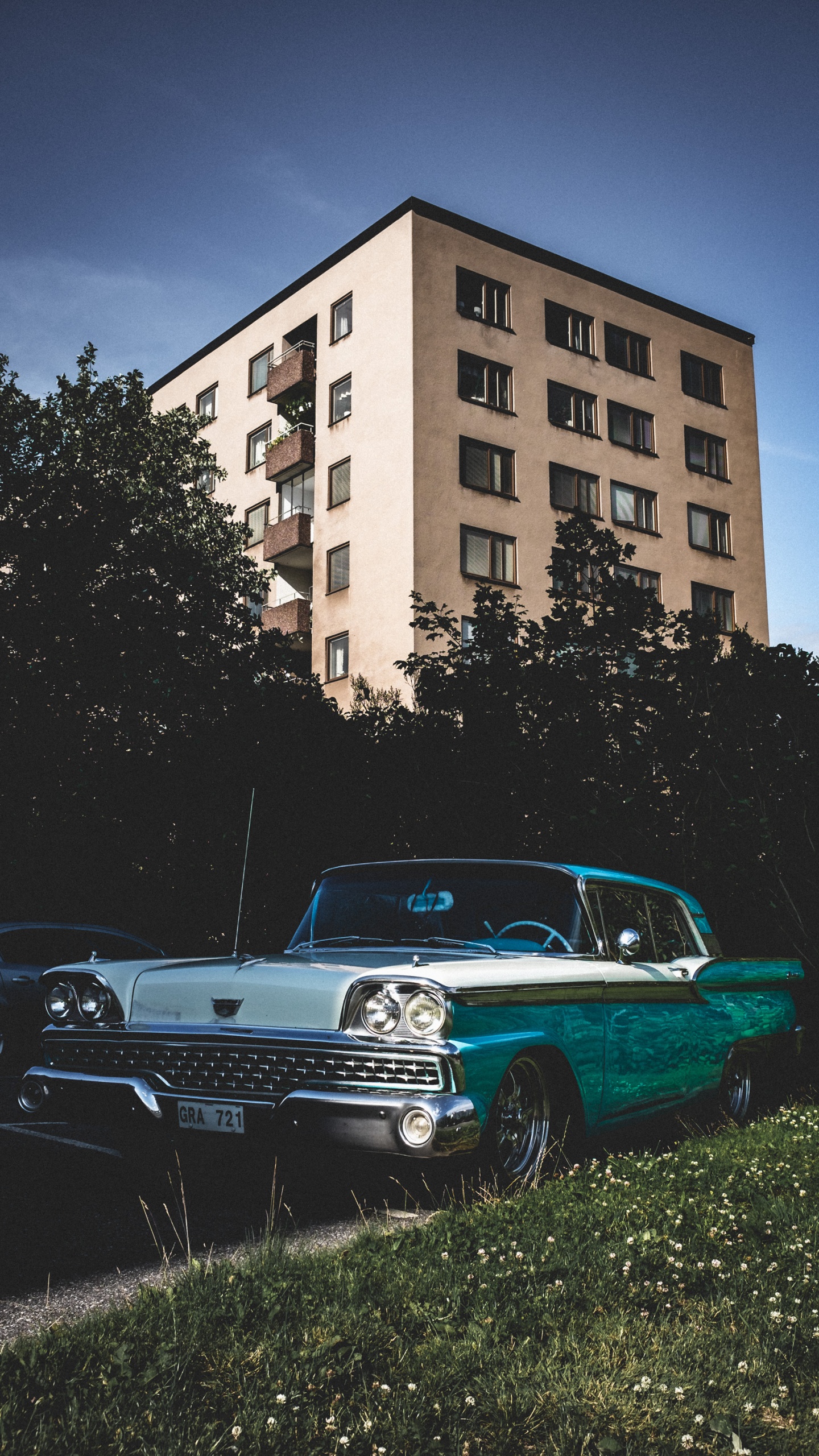 Обои авто, классический автомобиль, седан, Классика, старинный автомобиль в разрешении 1440x2560