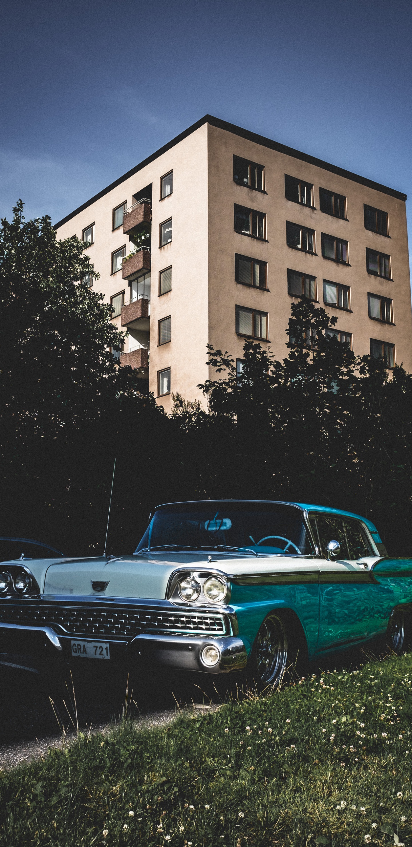 Обои авто, классический автомобиль, седан, Классика, старинный автомобиль в разрешении 1440x2960