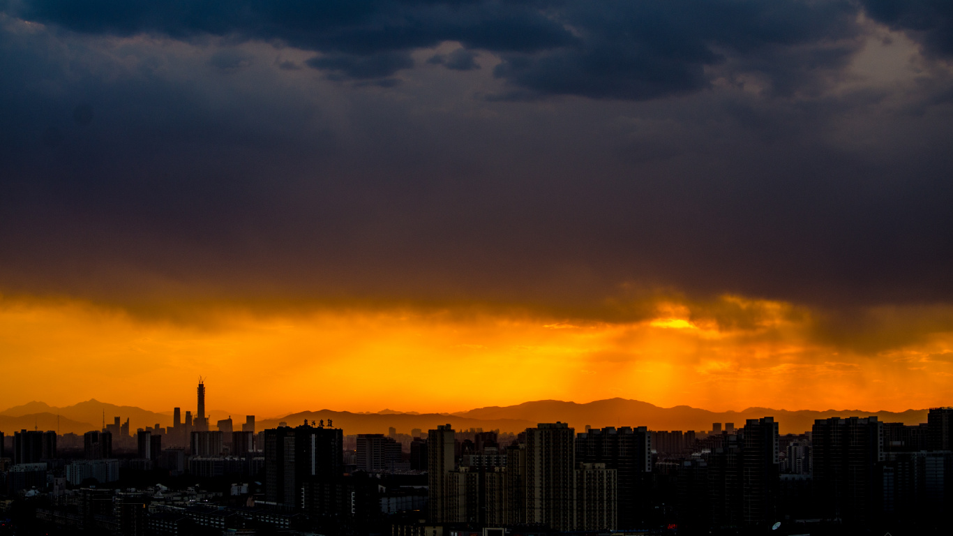 Обои облако, ночь, закат, послесвечение, городской район в разрешении 1366x768