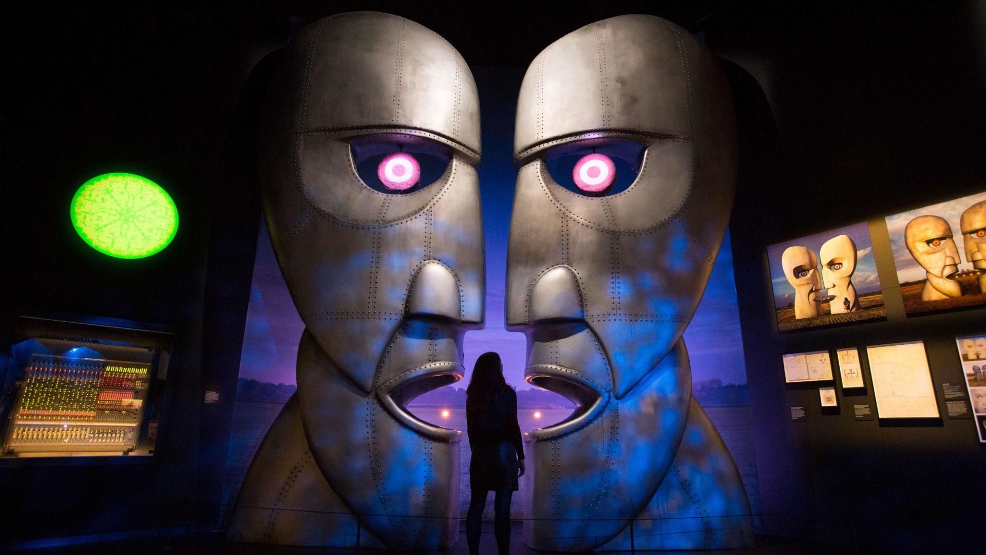 Обои Pink Floyd, музей, художественный музей, темнота, арт в разрешении 1920x1080