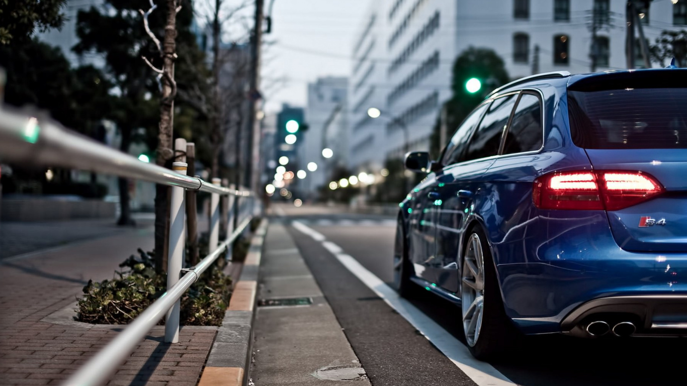 Обои audi, авто, Ауди А4, белые, обод в разрешении 1366x768