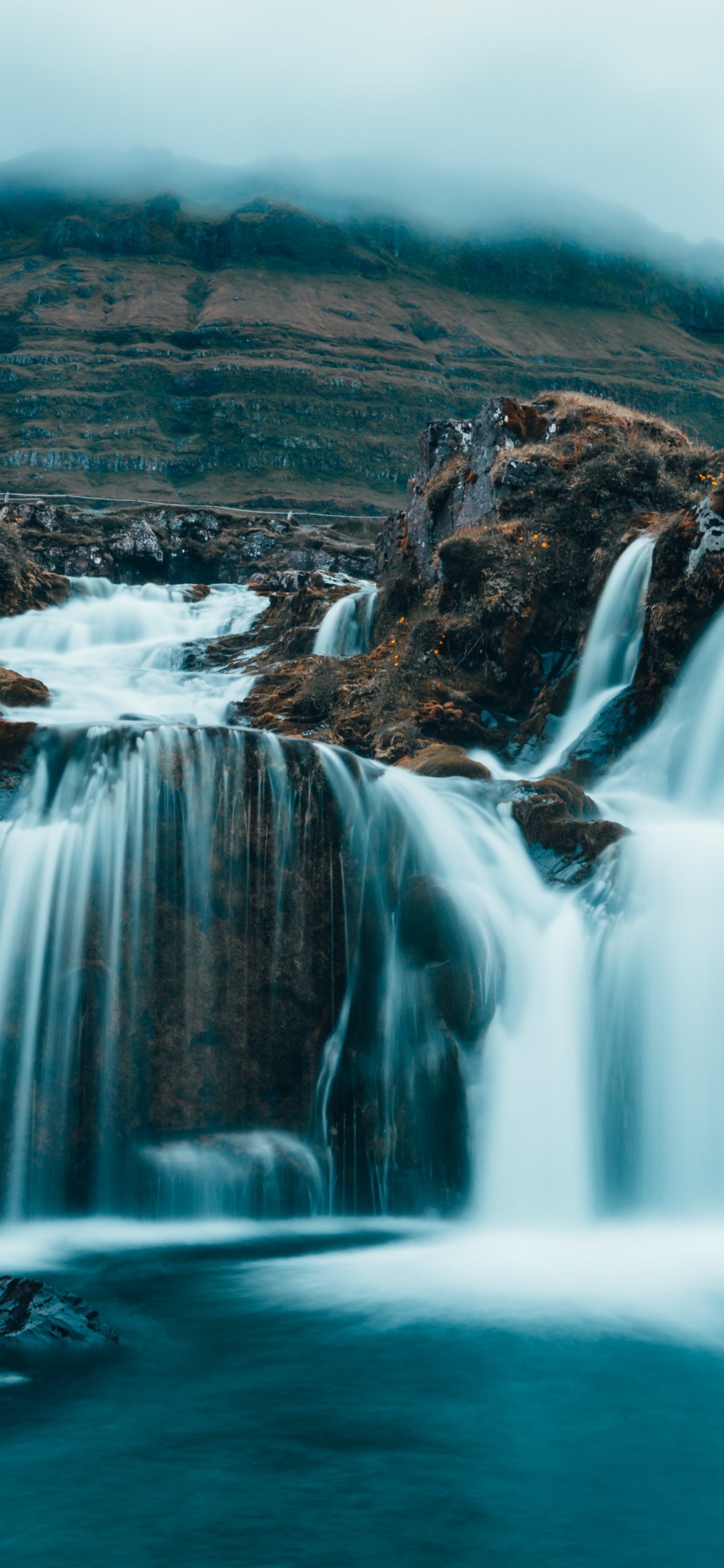 Обои водопад, водоем, гидроресурсы, вода, природа в разрешении 1125x2436