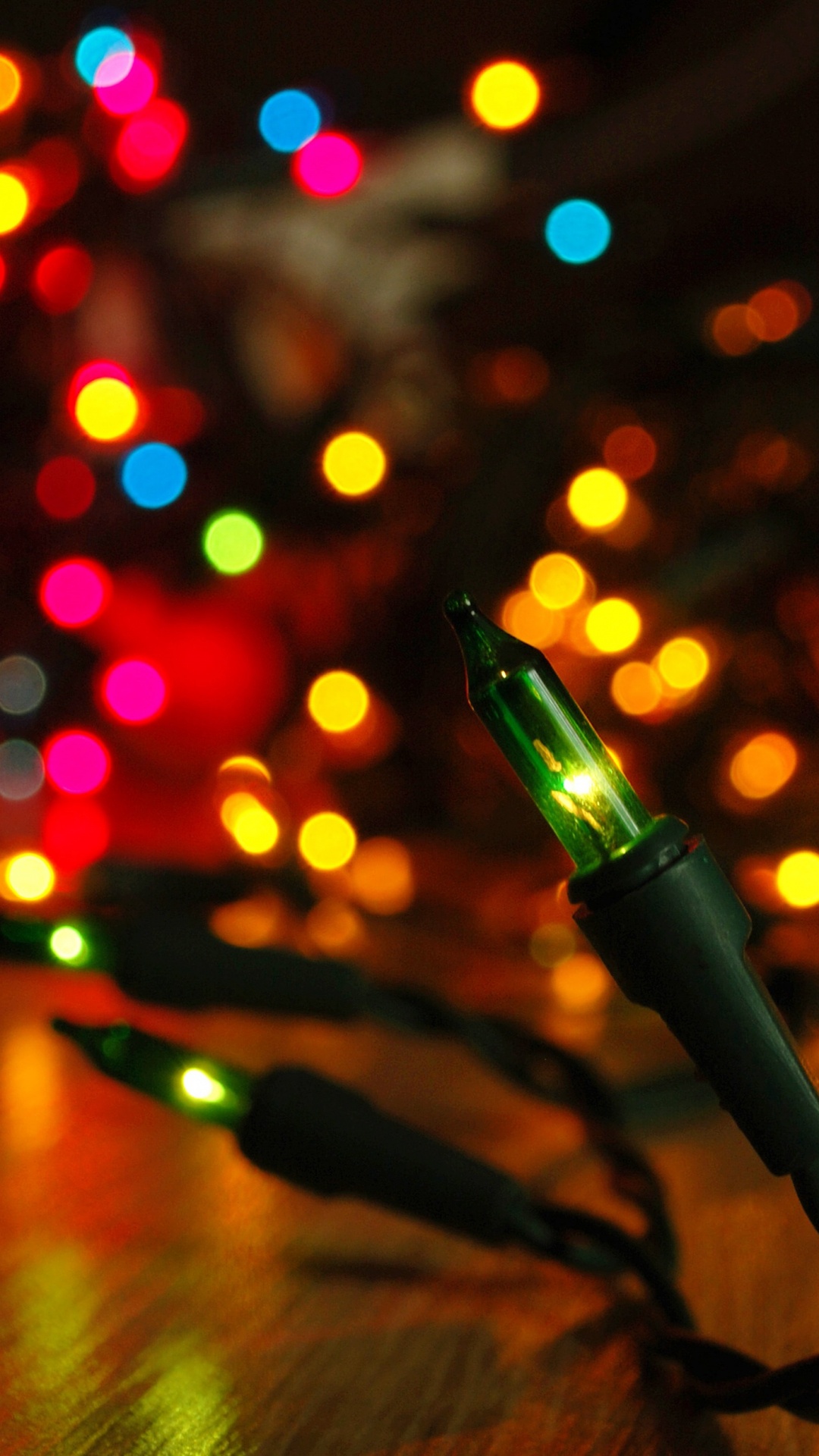 Обои свет, Рождественские огни, Рождественский день, освещение, Рождественские украшения в разрешении 1080x1920