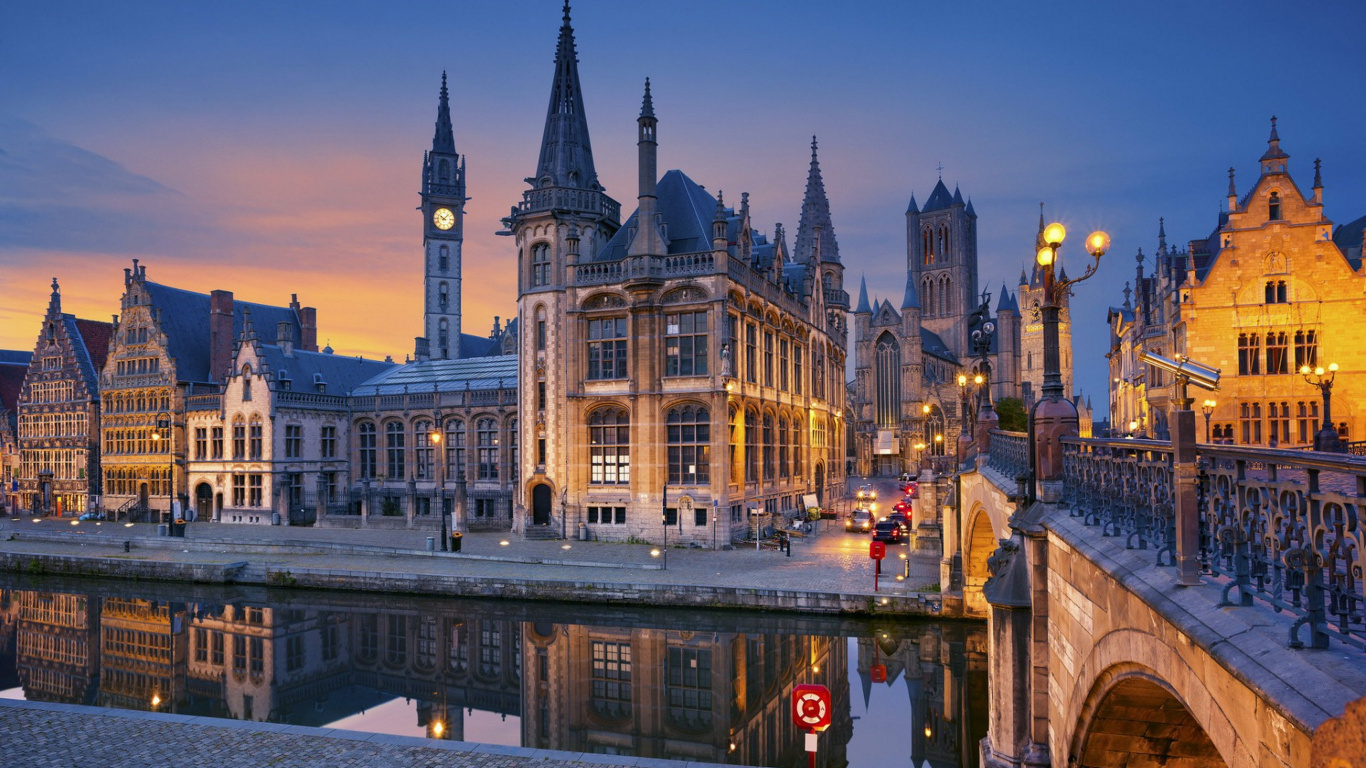 Обои ориентир, город, городок, водный путь, отражение в разрешении 1366x768