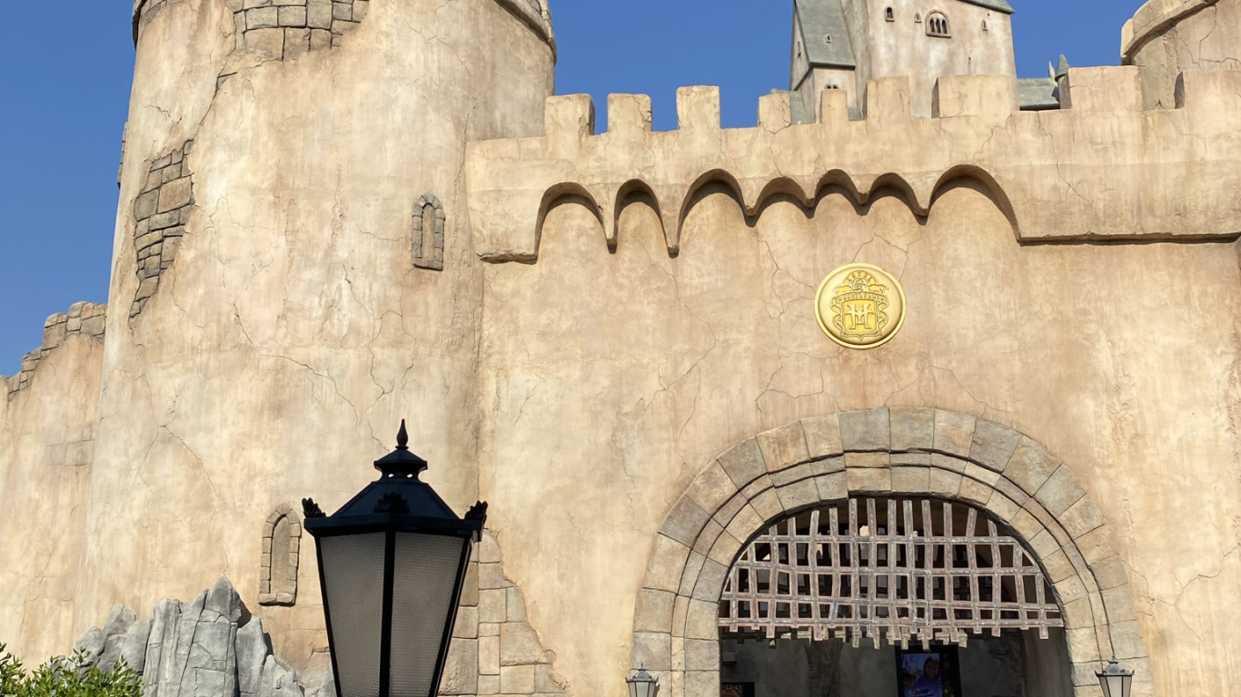 Обои историческое место, средневековье, фортификация, средневековая архитектура, древняя история в разрешении 1366x768