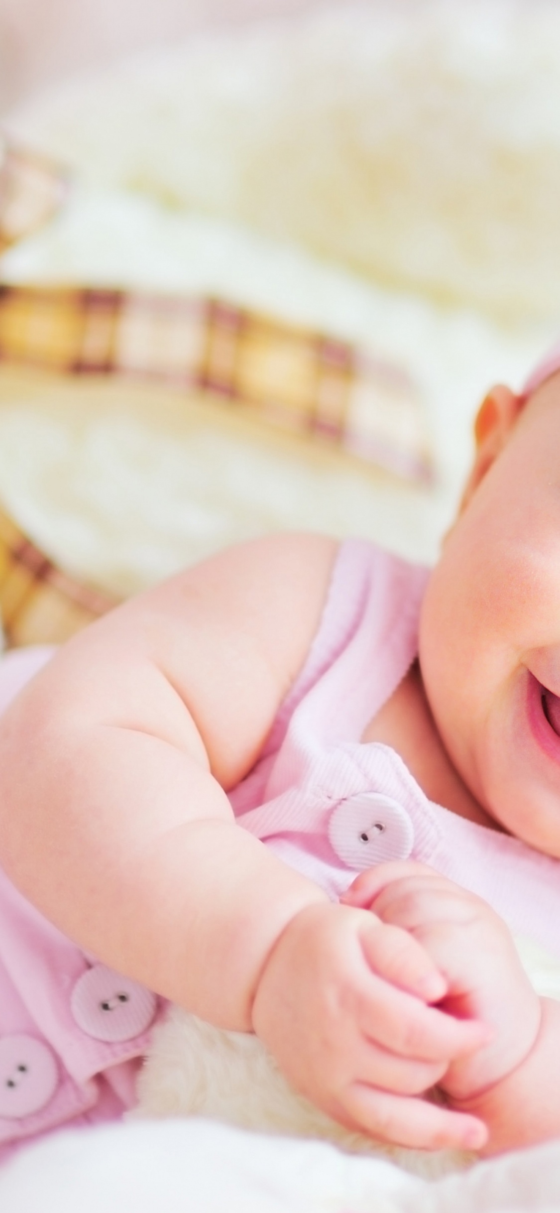 Обои младенец, имя, щека, кожа, голова в разрешении 1125x2436