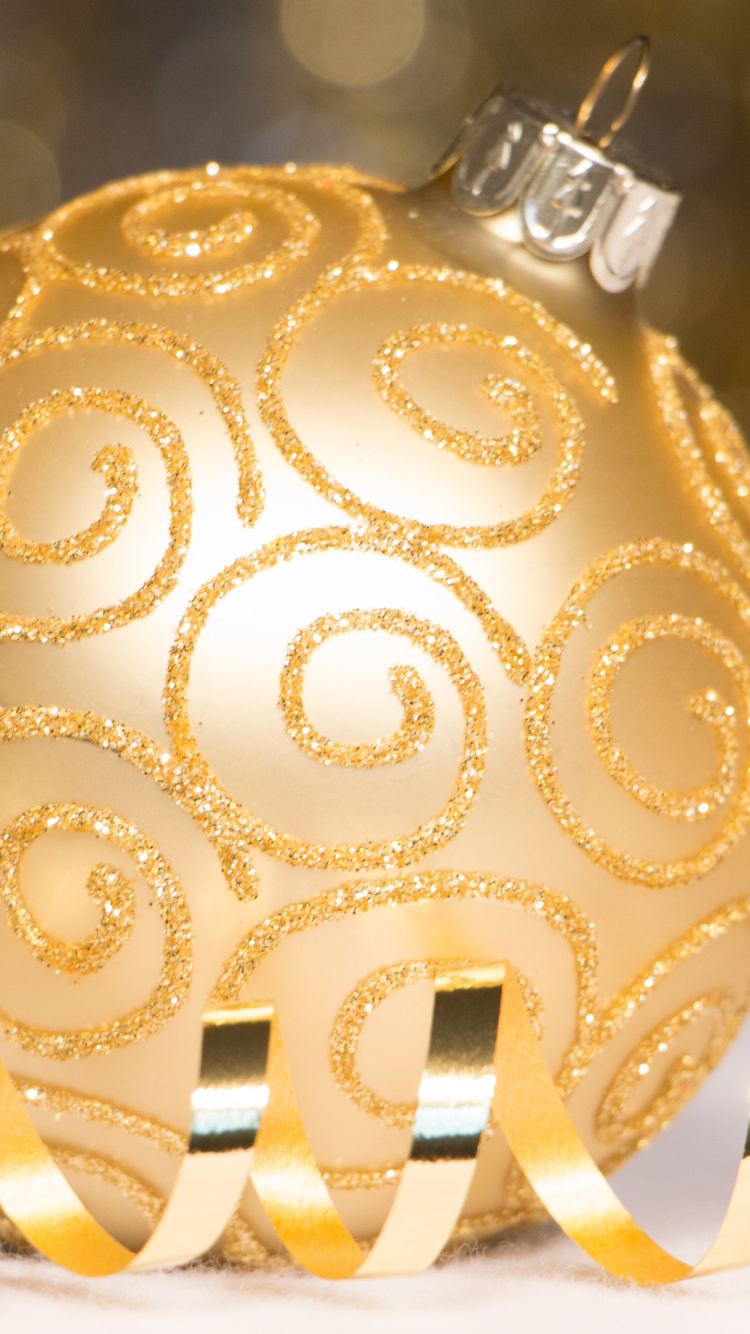 Обои рождественский орнамент, золото, Рождественский день, Рождественские украшения, Рождество в разрешении 750x1334