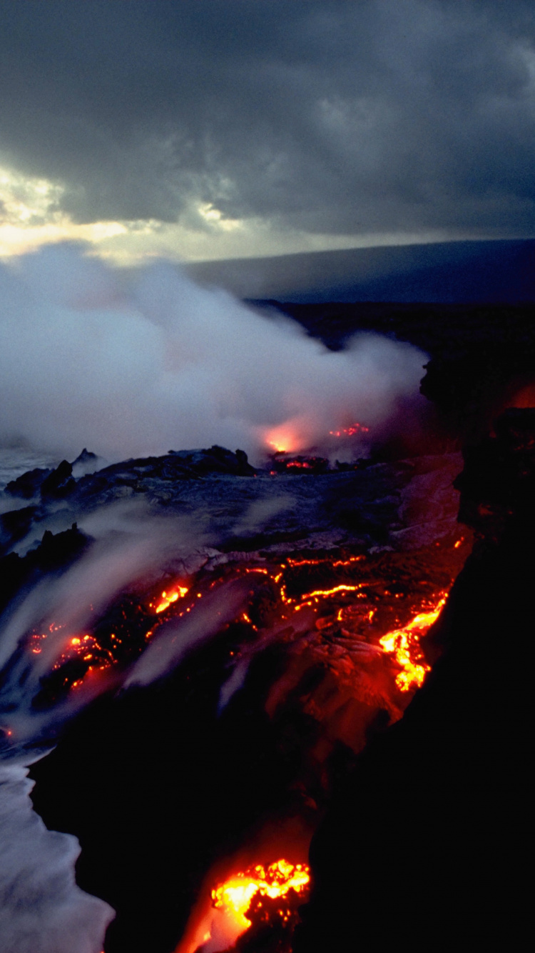 Обои лава, море, океан, вулкан, вулканического рельефа в разрешении 750x1334