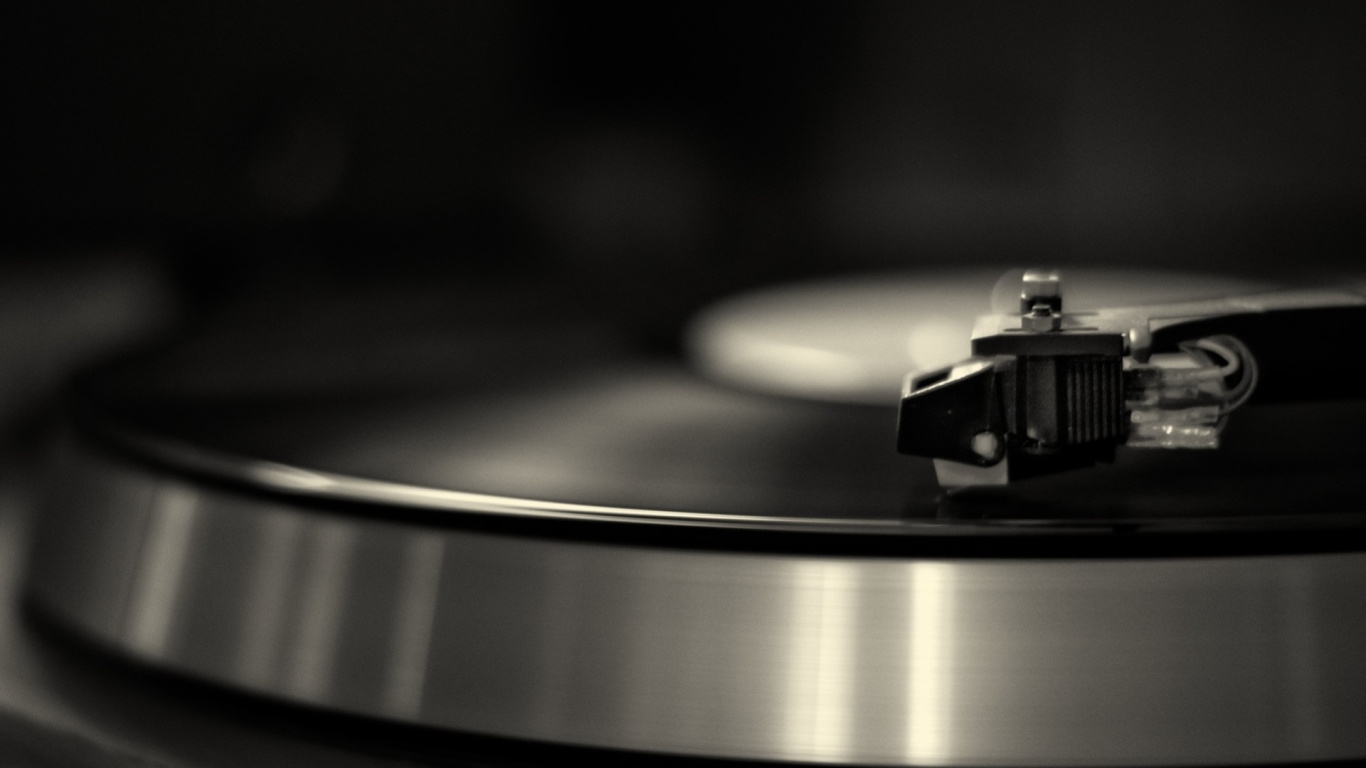 Обои джаз, монохромный, песня, певица, крупный план в разрешении 1366x768