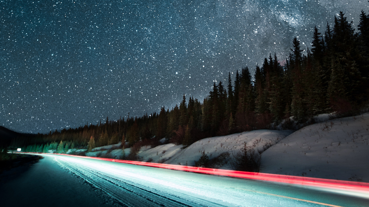 Обои ночь, дорога, атмосфера, дерево, космос в разрешении 1280x720