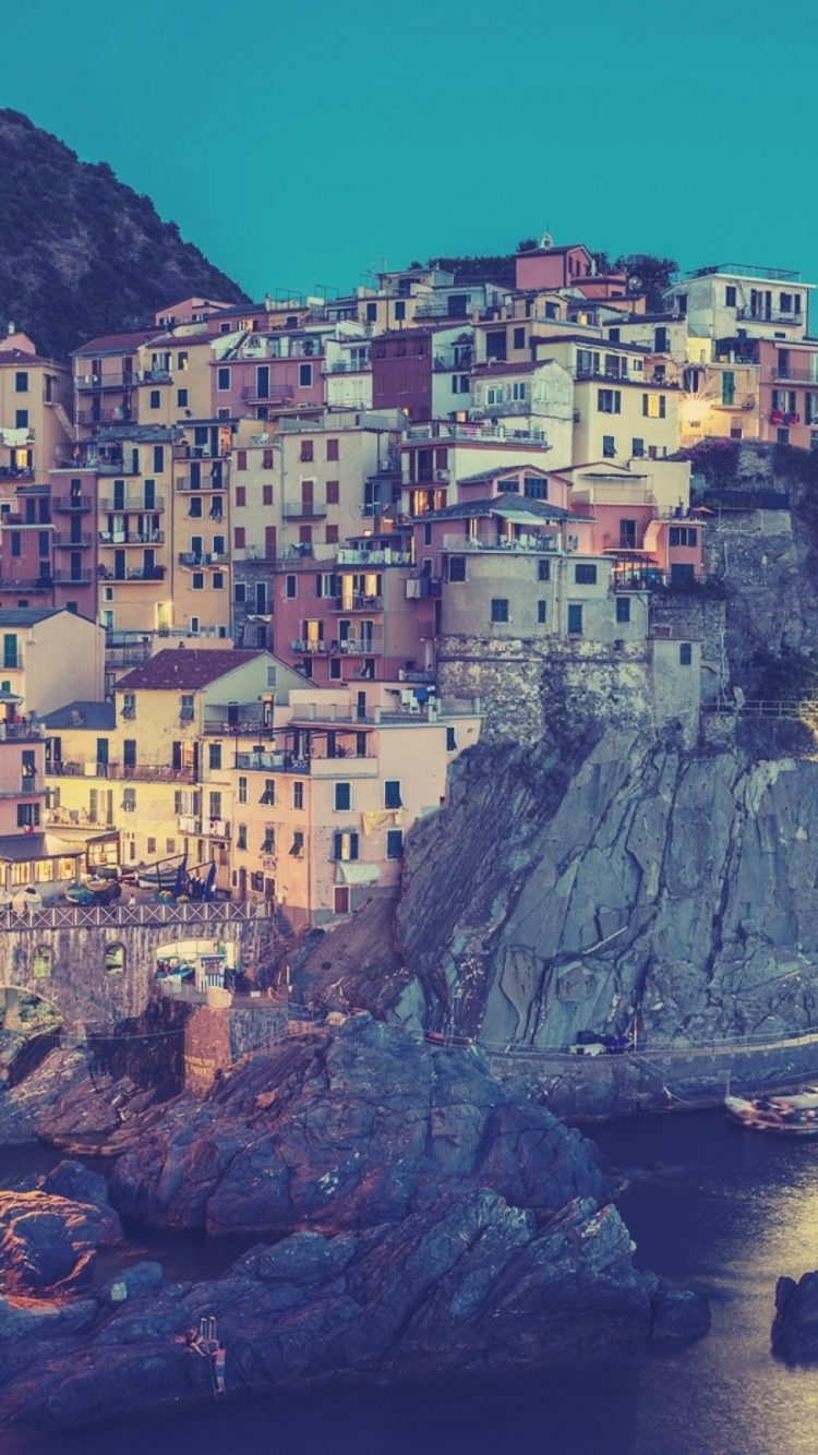 Обои море, обрыв, побережье, мыс, рок в разрешении 750x1334