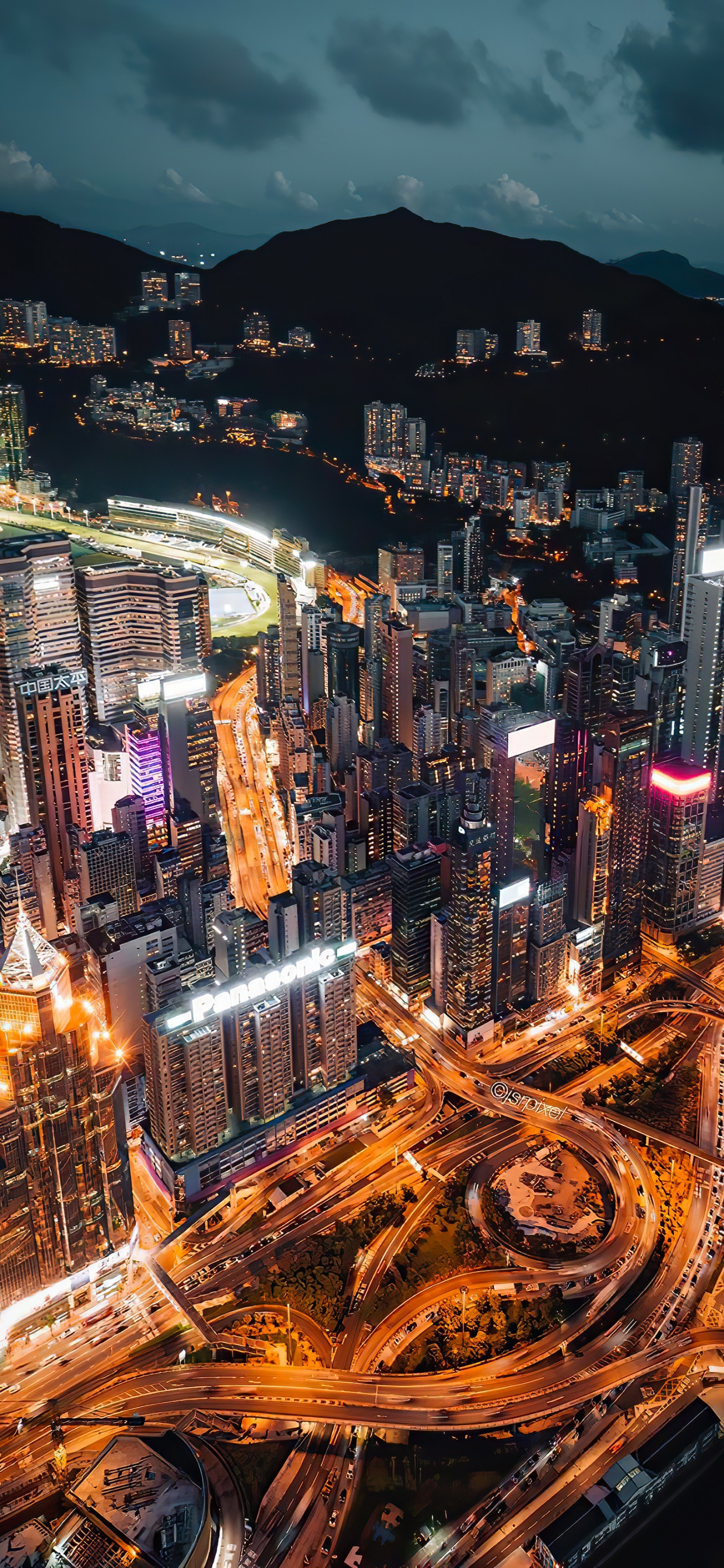 Обои городской пейзаж, кондоминиум, город, городской район, метрополия в разрешении 1242x2688