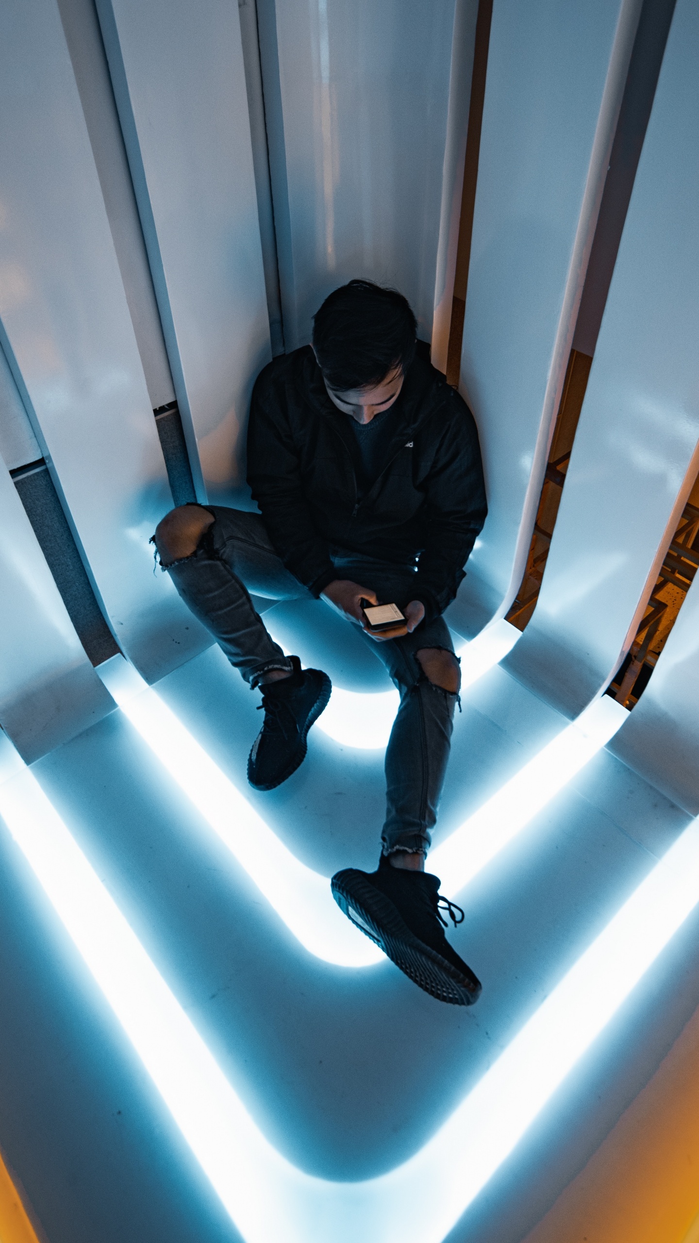 Обои свет, синий, дневное освещение, линия, небо в разрешении 1440x2560