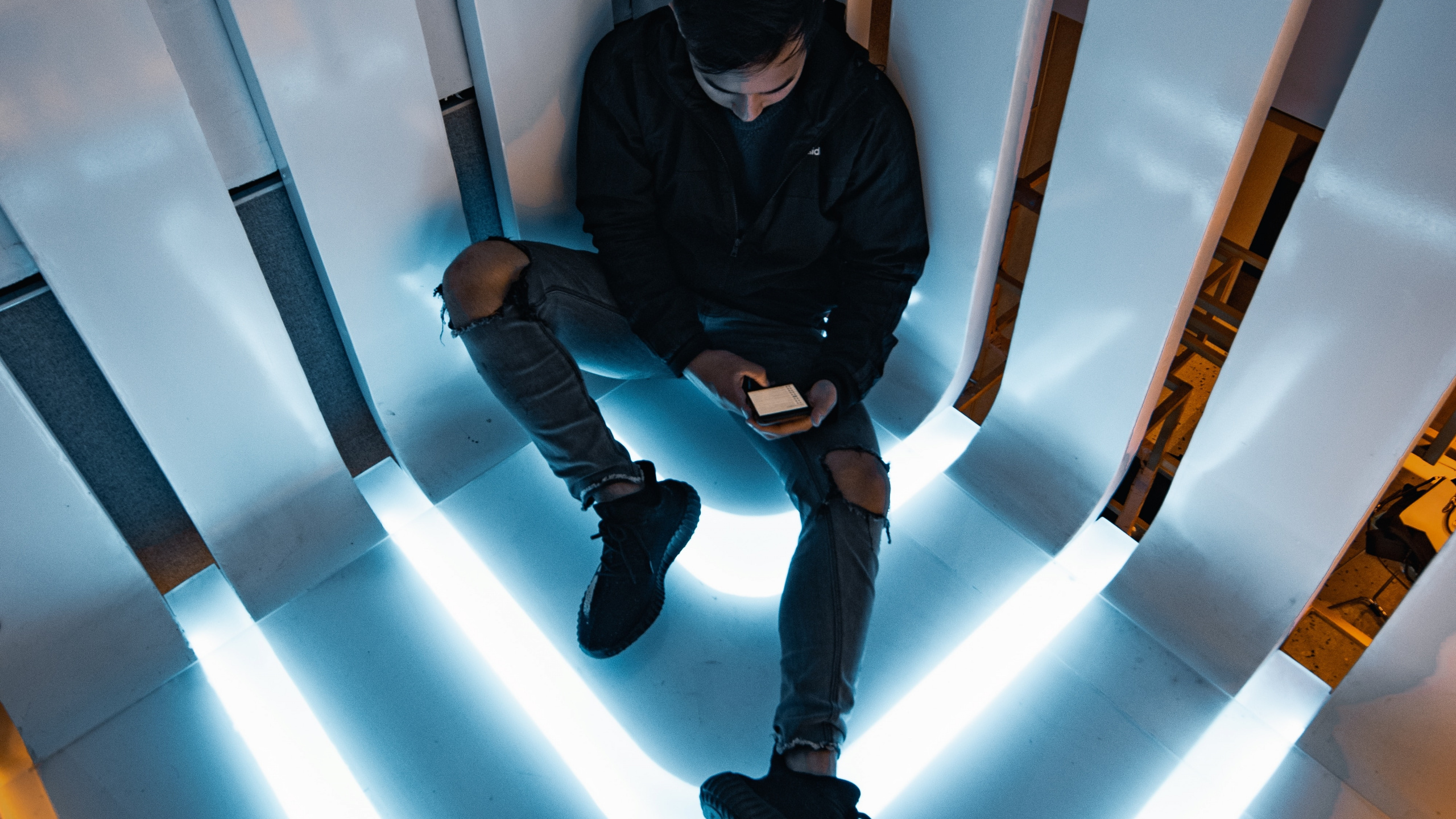 Обои свет, синий, дневное освещение, линия, небо в разрешении 2560x1440