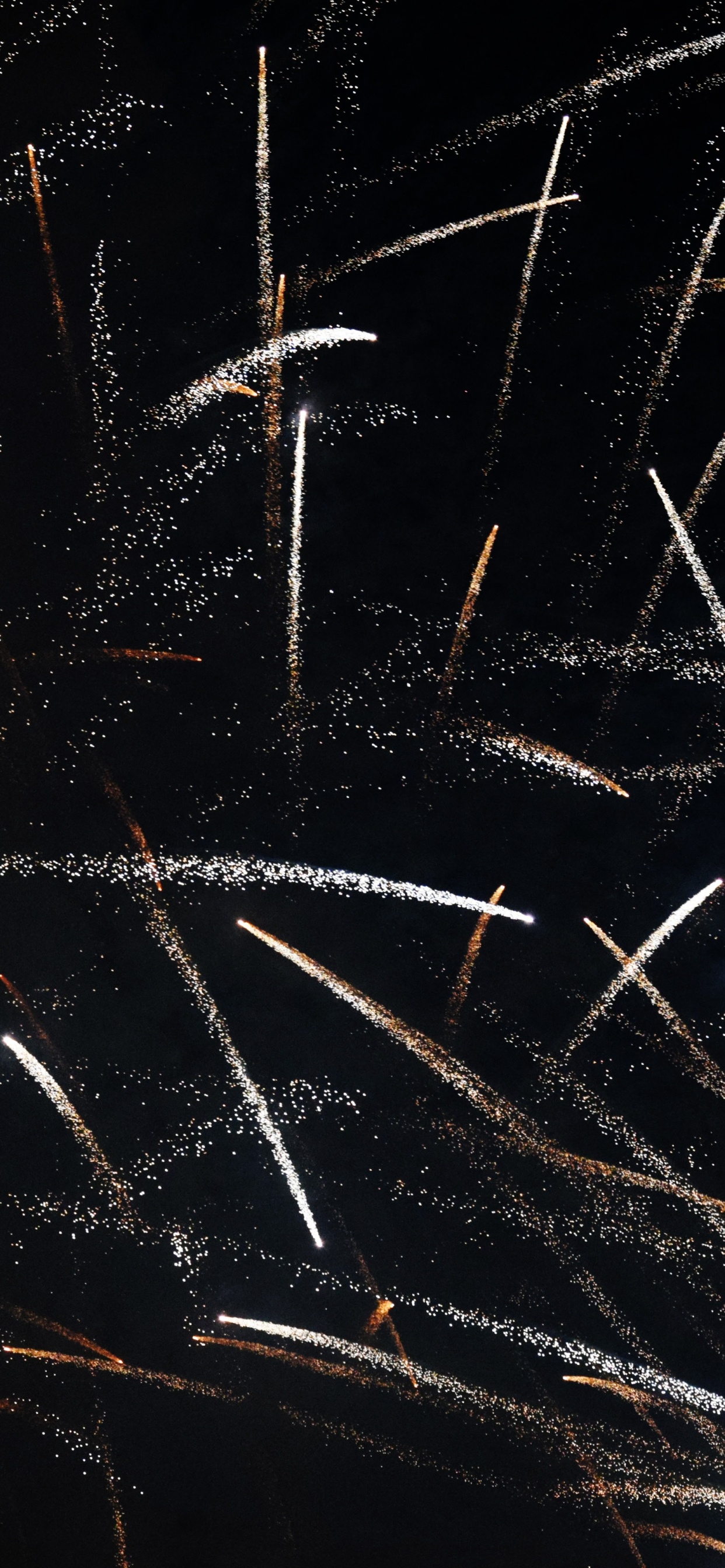 Обои огонь, пиротехника, полночь, День независимости, темнота в разрешении 1242x2688