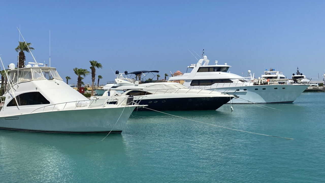 Обои Марина, перевозка воды, паром, лодка, теплоход в разрешении 1280x720