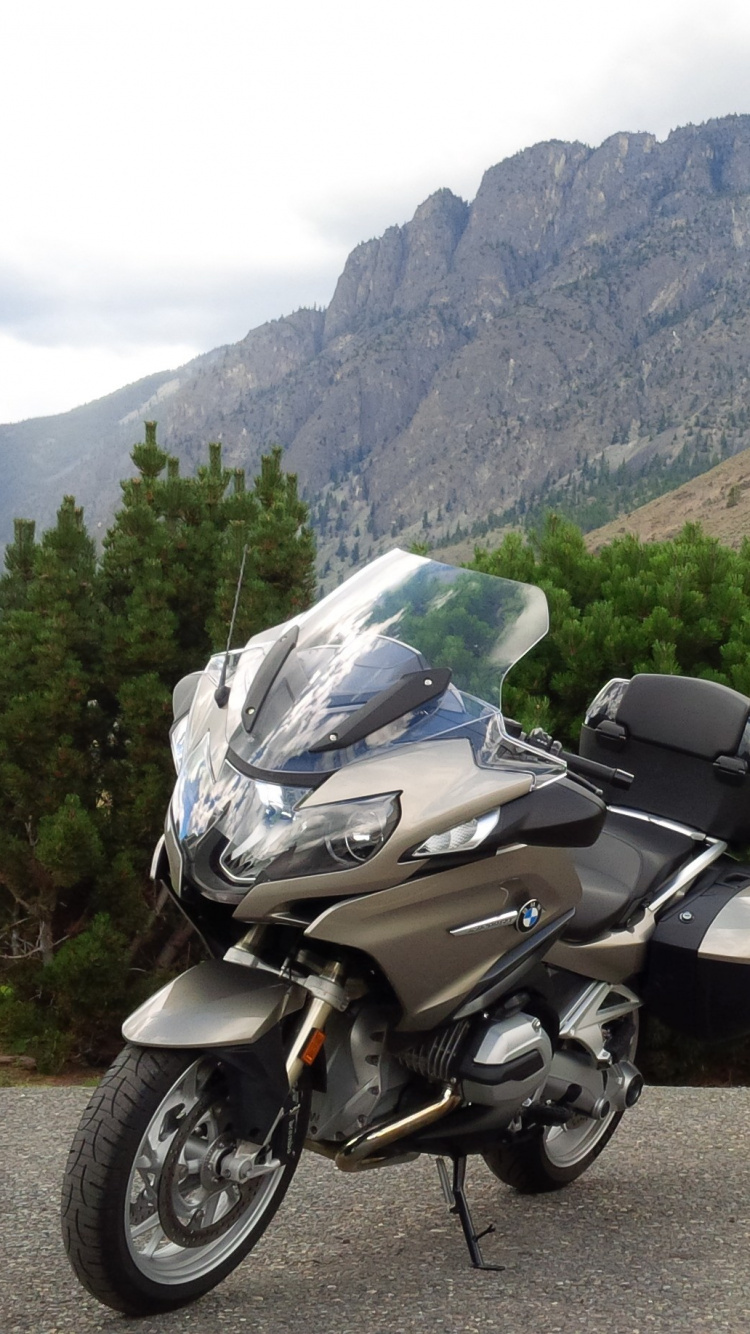 Обои мотоцикл, авто, горный хребет, горный рельеф, мотоспорт в разрешении 750x1334