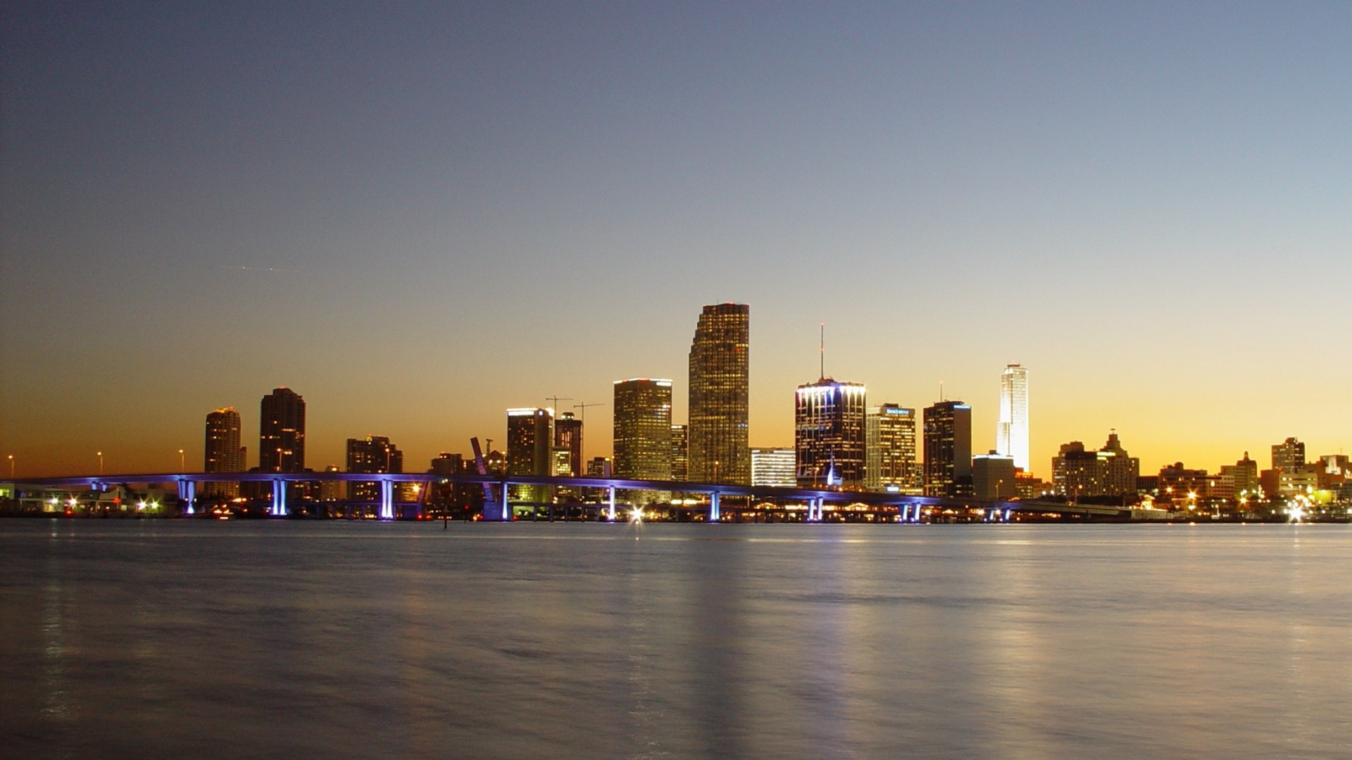 Обои Майами, город, линия горизонта, городской пейзаж, городской район в разрешении 1920x1080