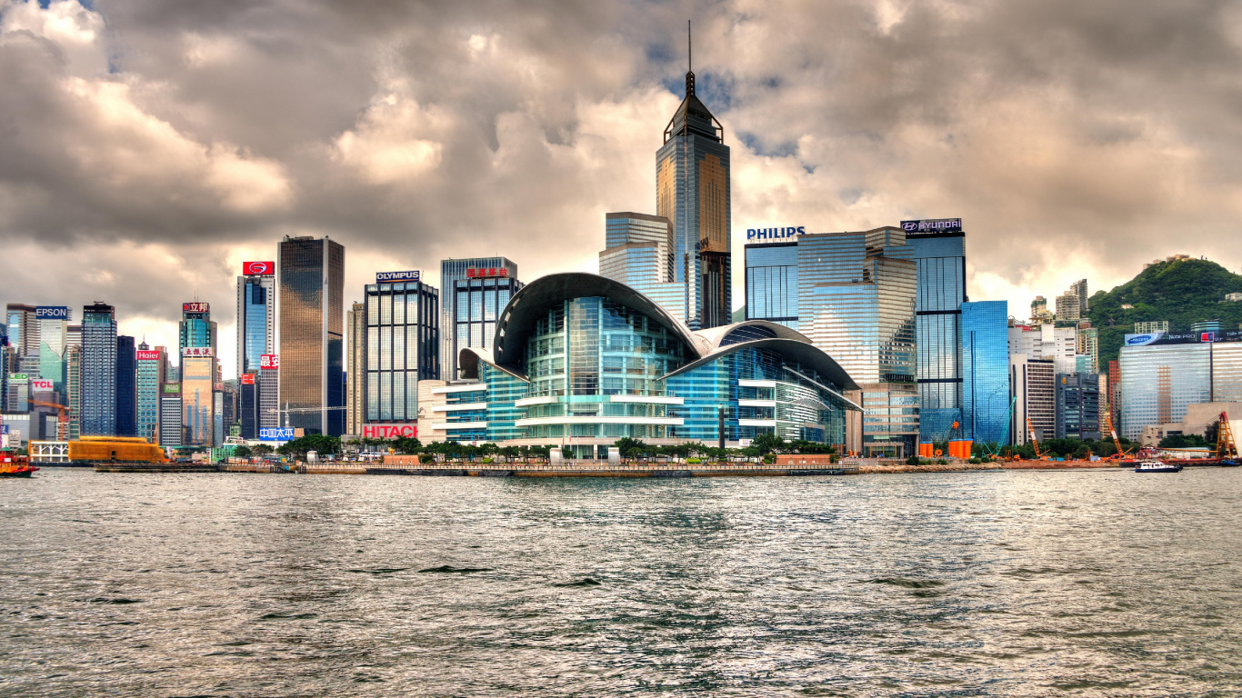 Обои город, городской пейзаж, линия горизонта, небоскреб, городской район в разрешении 1366x768