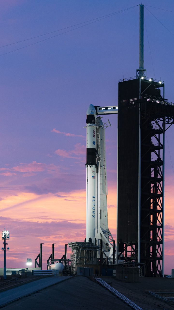 Обои звездолет, SpaceX, пробел x, космический экипаж-1, Международная космическая станция в разрешении 720x1280