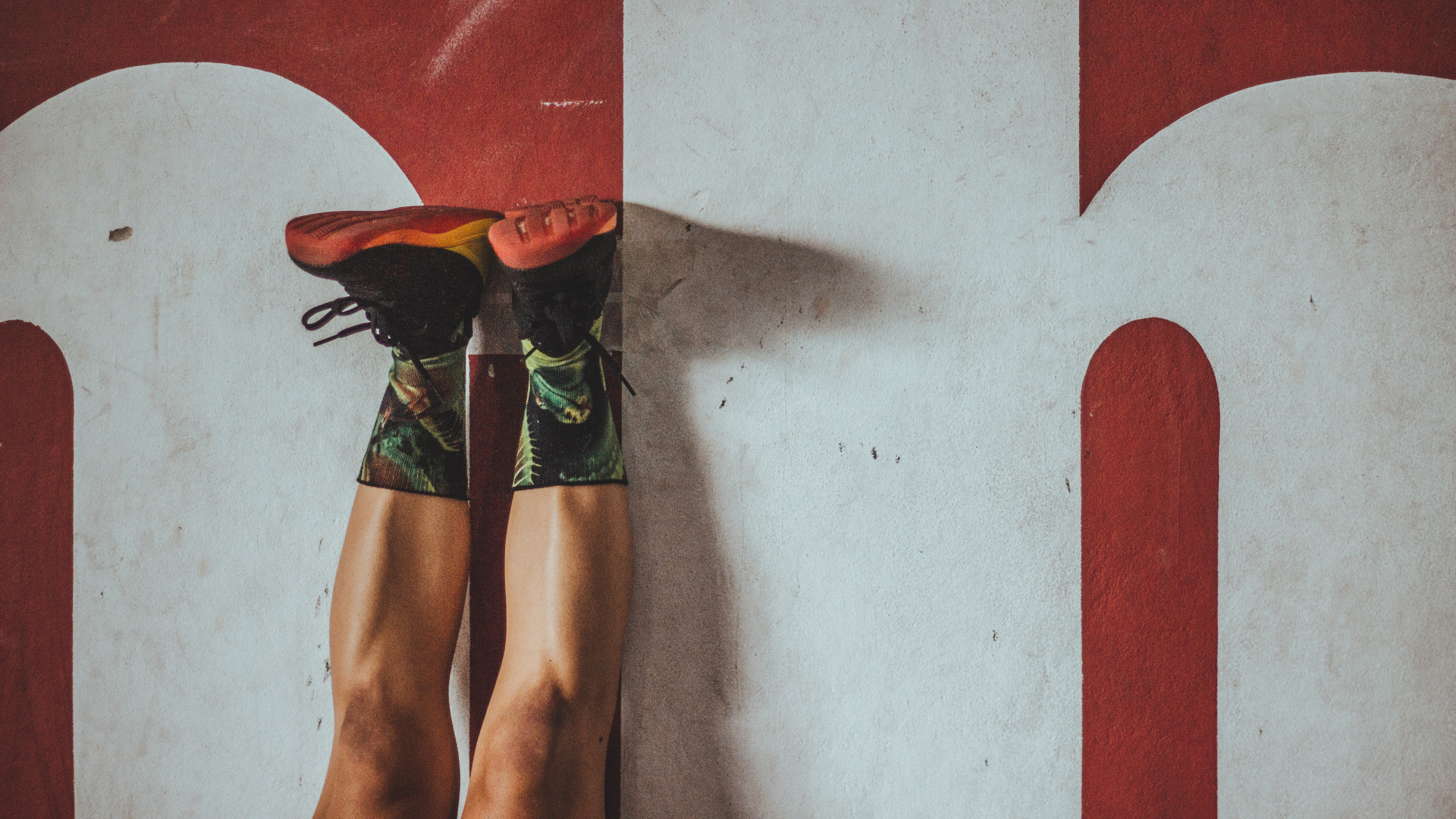 Обои упражнение, пластика, силовые тренировки, физическая подготовка, здоровье в разрешении 1920x1080