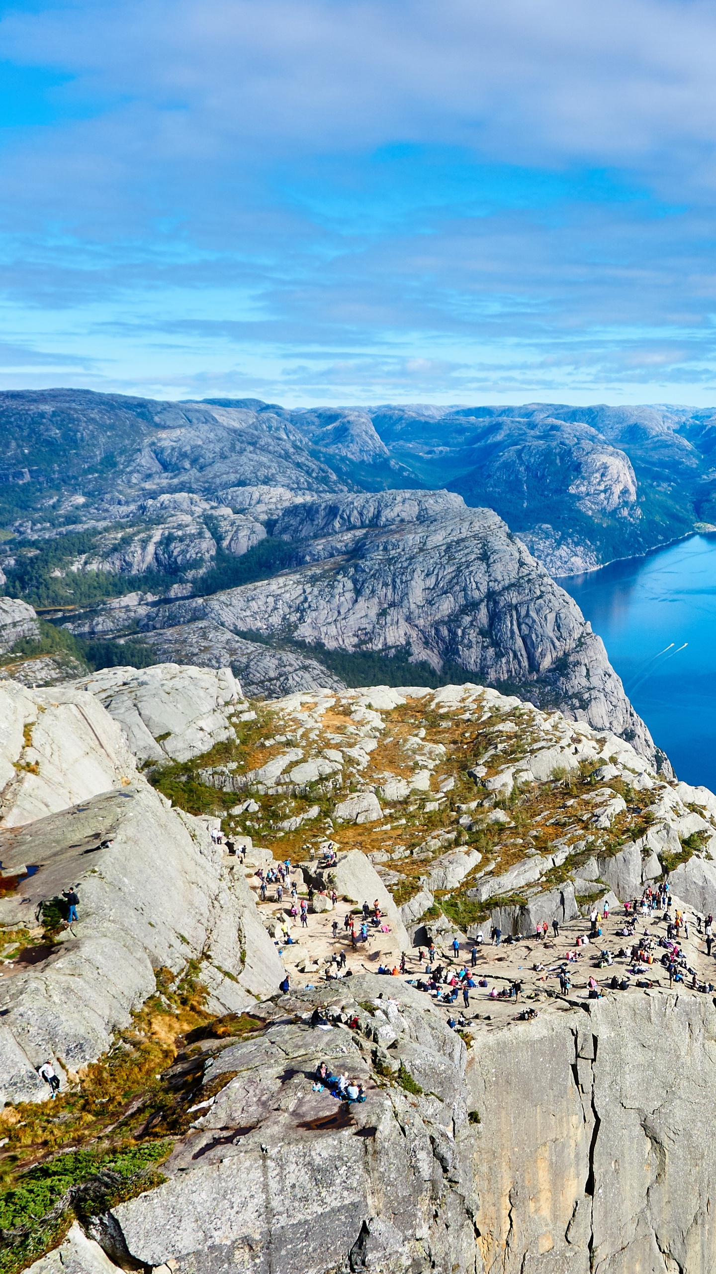 Обои фьорд, гора, ледяная форма, ледниковое озеро, местность в разрешении 1440x2560