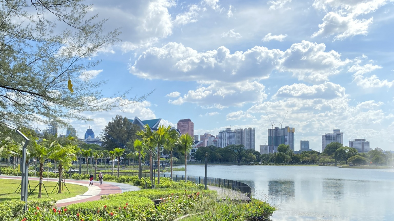 Обои отражение, водоем, природа, природный ландшафт, водный путь в разрешении 1366x768