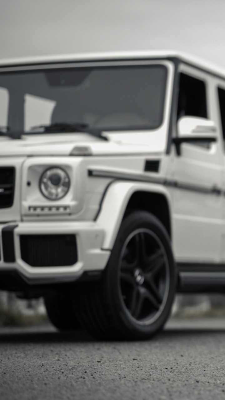 Обои авто, шина, колесо, автомобильные шины, обод в разрешении 720x1280