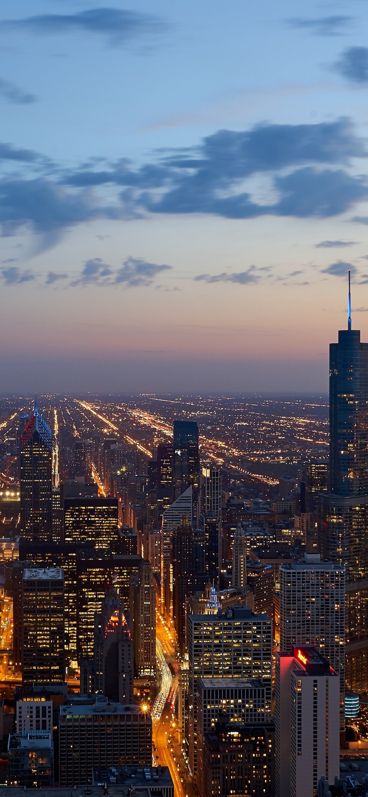 Обои город, городской пейзаж, городской район, метрополия, линия горизонта в разрешении 1242x2688