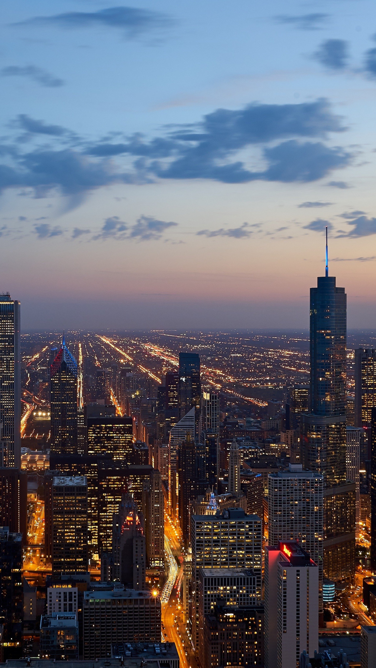 Обои город, городской пейзаж, городской район, метрополия, линия горизонта в разрешении 1440x2560