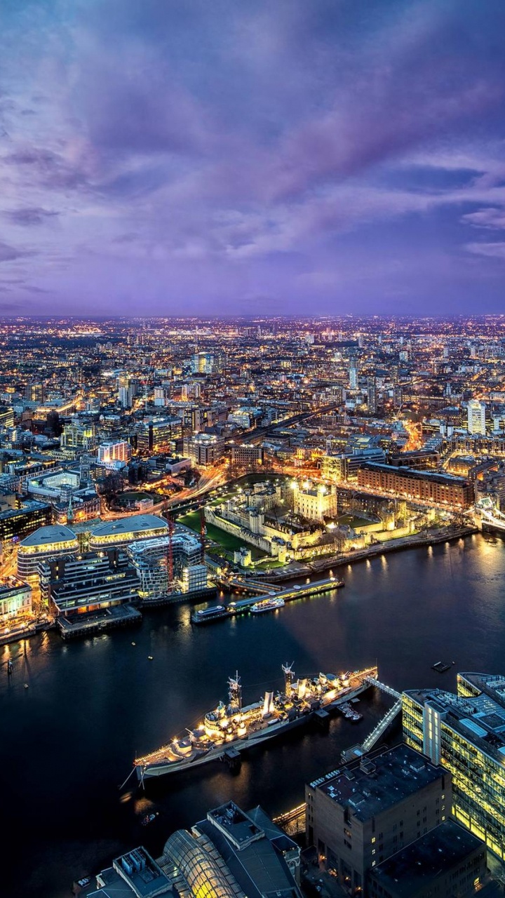 Обои городской пейзаж, город, городской район, метрополия, линия горизонта в разрешении 720x1280