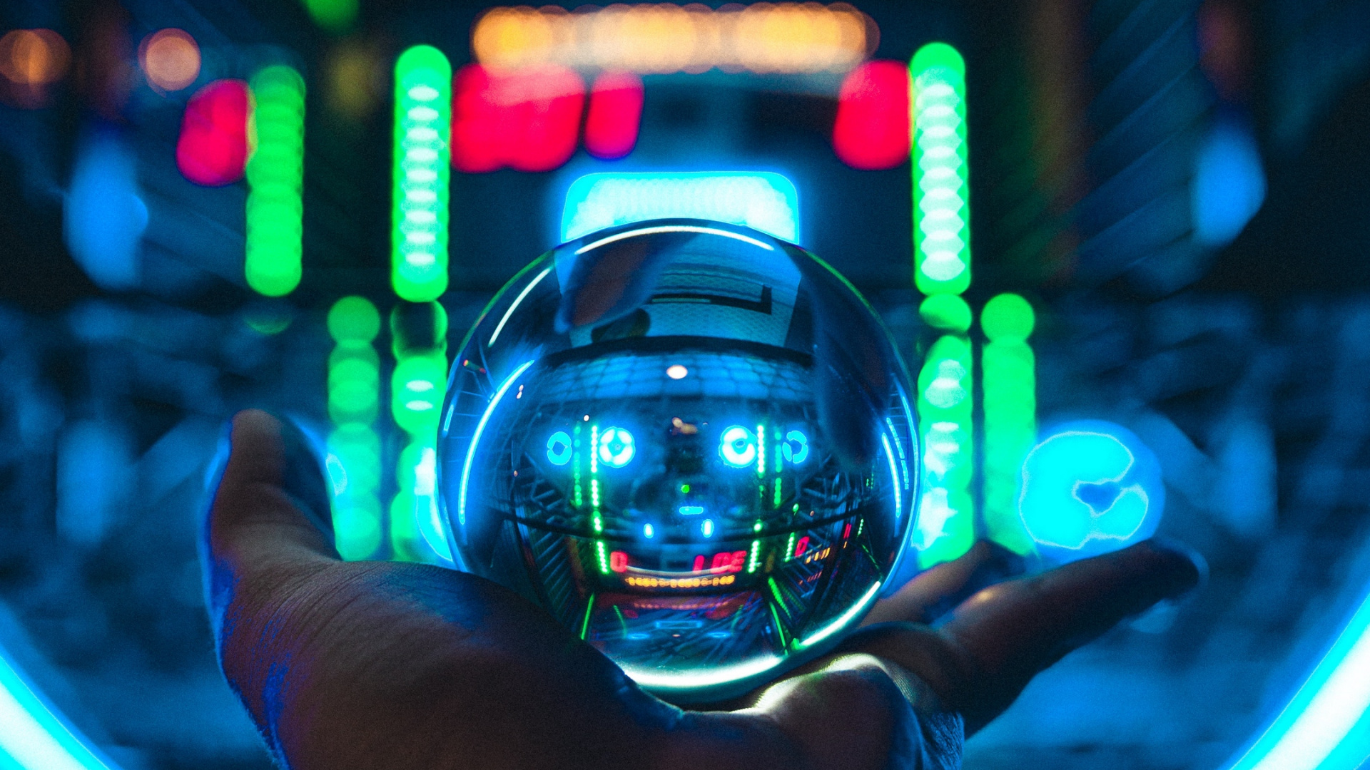 Обои автомобильное освещение, растение, свет, пурпур, развлечение в разрешении 1920x1080