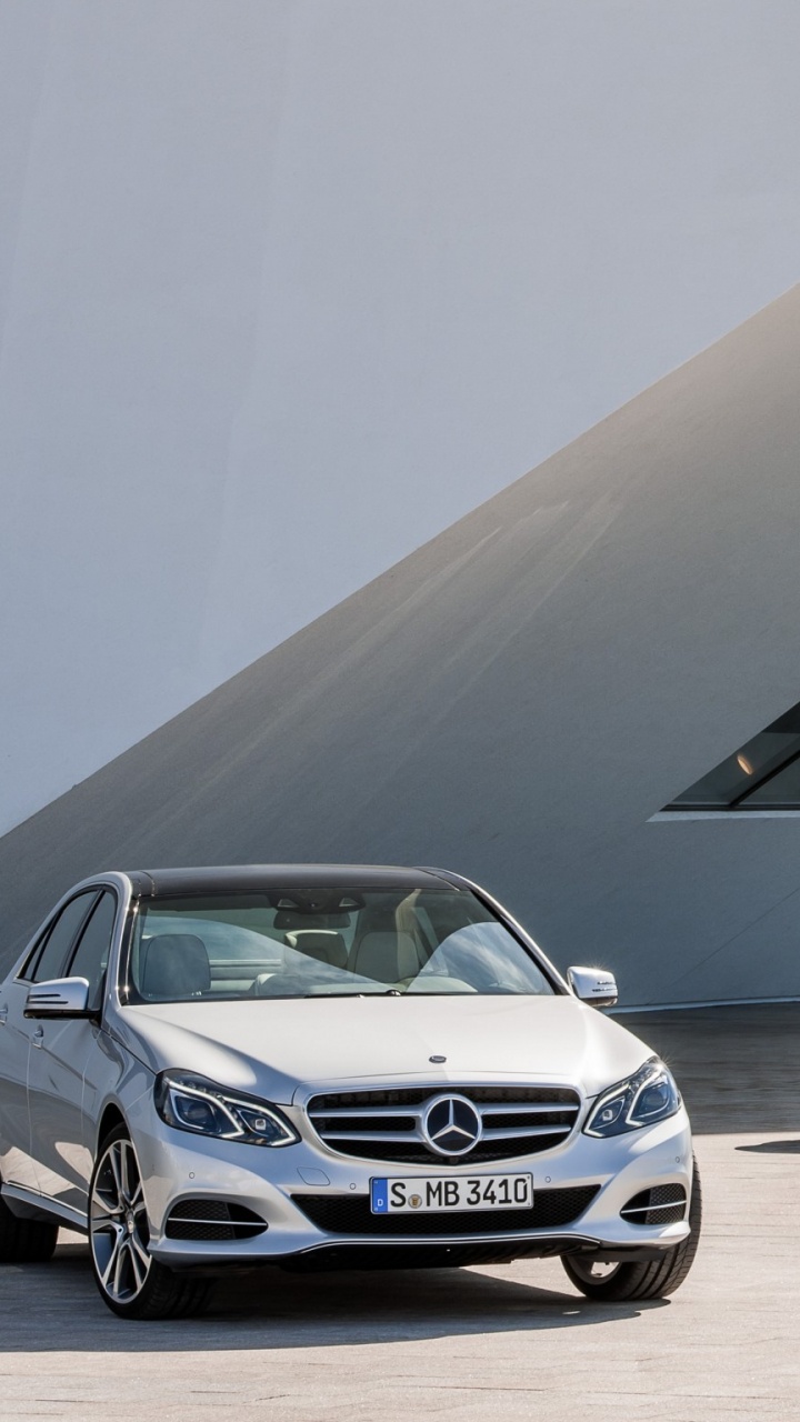 Обои Мерседес-Бенц Е-Класс, Мерседес-Бенц 2013 E-Класса, авто, mercedes benz, личный роскошный автомобиль в разрешении 720x1280
