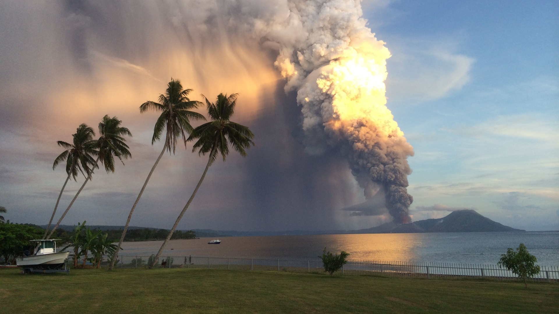 Обои Тавурвур, Кальдера Рабаул, Рабаул, вулкан, стратовулкан в разрешении 1920x1080
