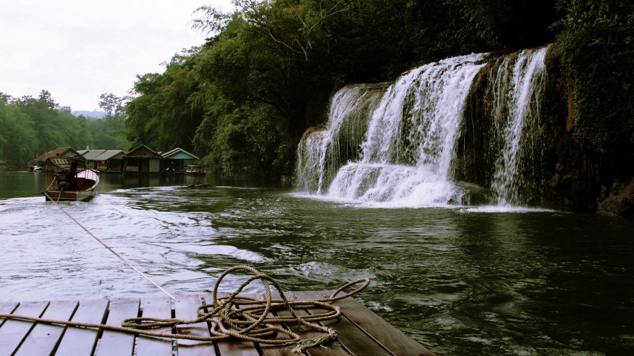 Обои гидроресурсы, водоем, водопад, вода, природа в разрешении 2560x1440